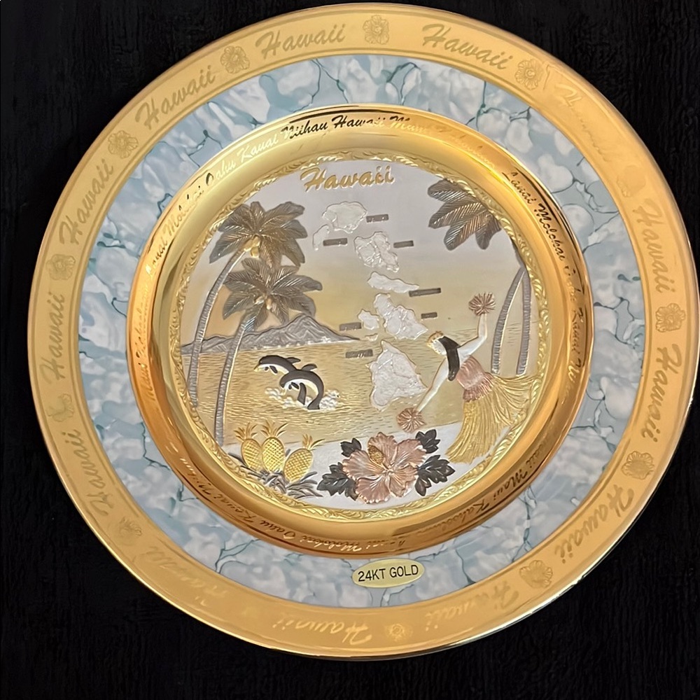 Hawaii Gold and Blue Decorative Plate